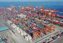 Cơ quan chức năng Philippines nghi ngờ có sự thông đồng giữa các hãng vận tải container