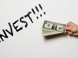 Tiền nhiều để làm gì?