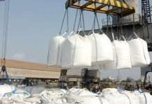 Chuyện hy hữu: Không lấy được booking container, Coca-Cola phải thuê tàu hàng rời chở nguyên liệu