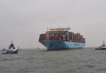 Siêu tàu container của Maersk được giải cứu sau hơn một ngày mắc cạn tại Đức