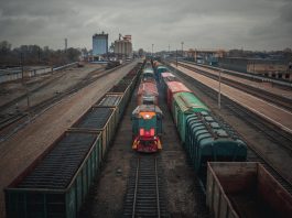 Chiến sự ở Ukraine tác động như thế nào đến chuỗi cung ứng toàn cầu