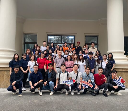 Tham quan thực tế doanh nghiệp, hoạt động đặc sắc của Valoma dành cho Mạng lưới CLB Logistics sinh viên Việt Nam