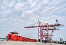 Cước vận tải giảm quá mức là ‘con dao hai lưỡi’