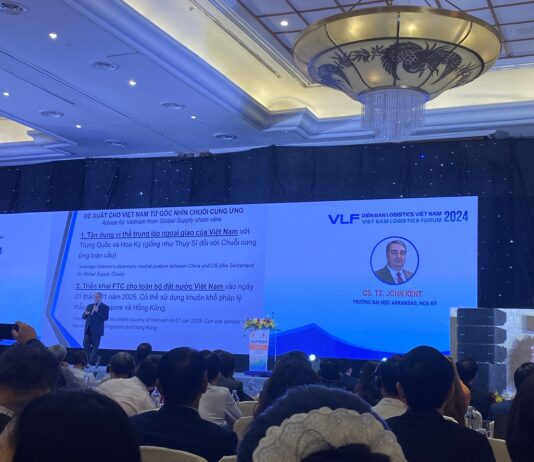 Không bàn về khu thương mại tự do nữa, Việt Nam hãy bứt phá bằng quốc gia thương mại tự do